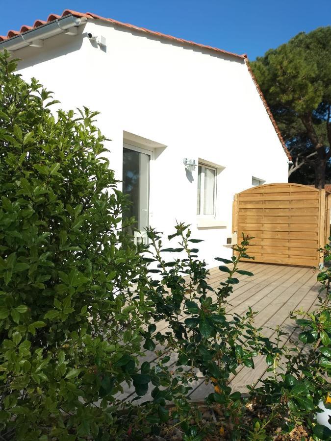 Les Salines Boyardville - Appart'Hotel Saint-Pierre-d'Oleron Eksteriør billede