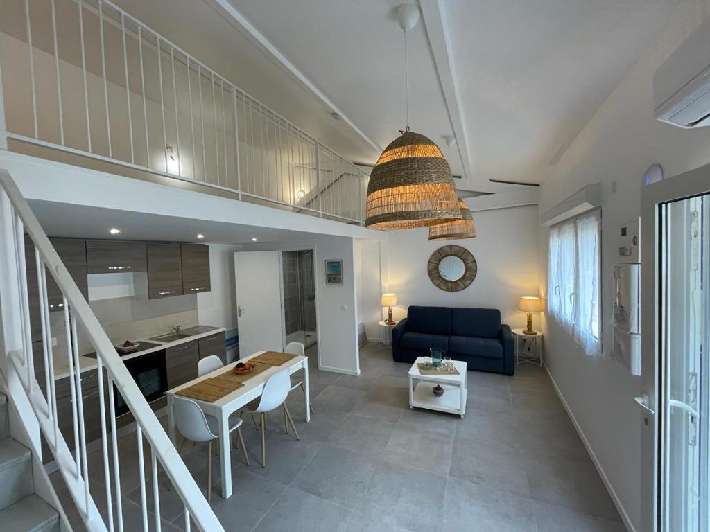 Les Salines Boyardville - Appart'Hotel Saint-Pierre-d'Oleron Eksteriør billede